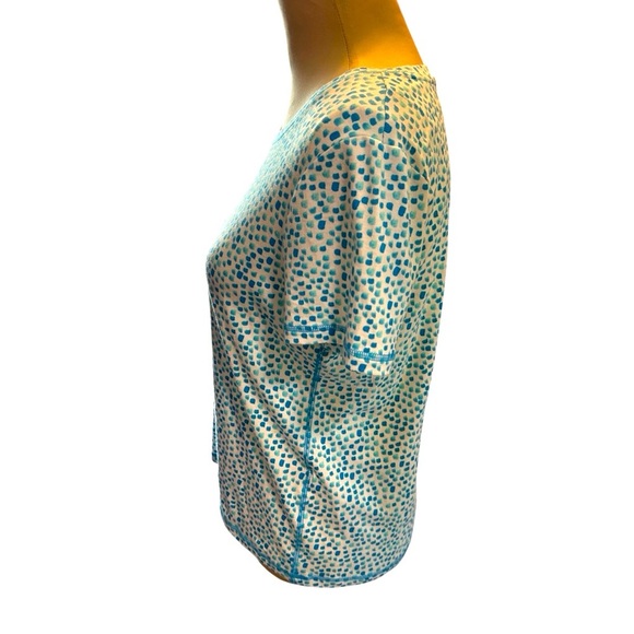 Weekends by Chicos Tee Vibrant Shades of Blue Splashed on White Soft Size Small. - Picture 9 of 10